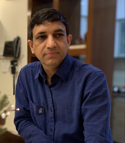 Dr Vineet Bhatia